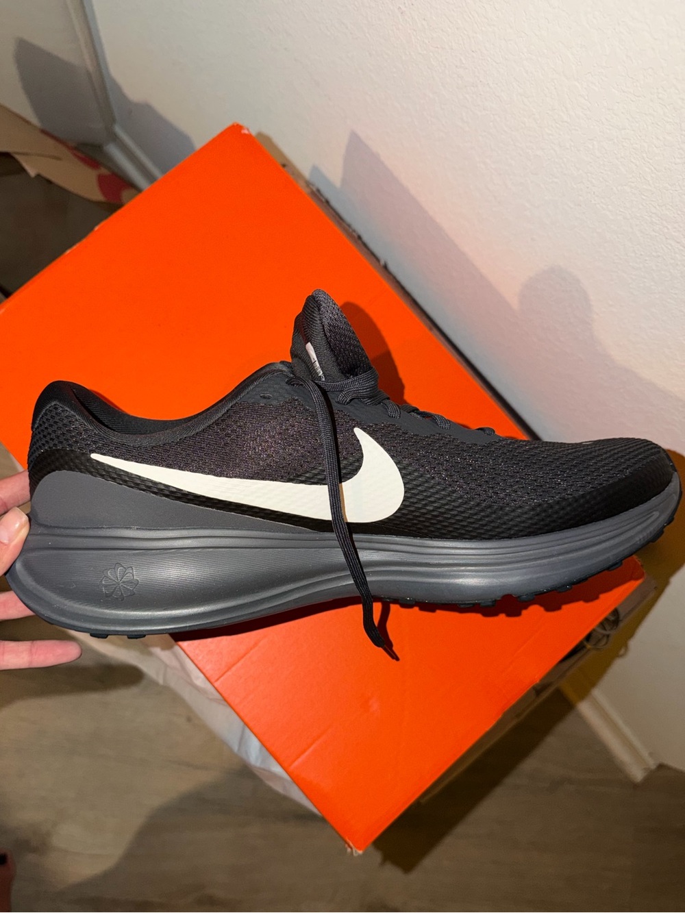 Nike Men’s Black and White Running Sneakers